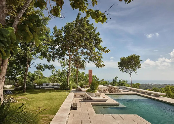 Lebar - Hilltop 3 Bedroom Private With Sauna, Ice Bath And Jacuzzi With Vast Ocean And Volcano Views Uluwatu (Bali)