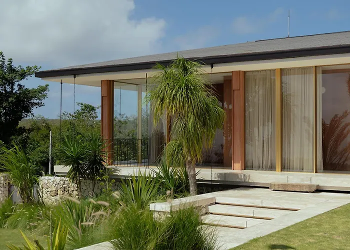 Lebar - Hilltop 3 Bedroom Private With Sauna, Ice Bath And Jacuzzi With Vast Ocean And Volcano Views Uluwatu (Bali)
