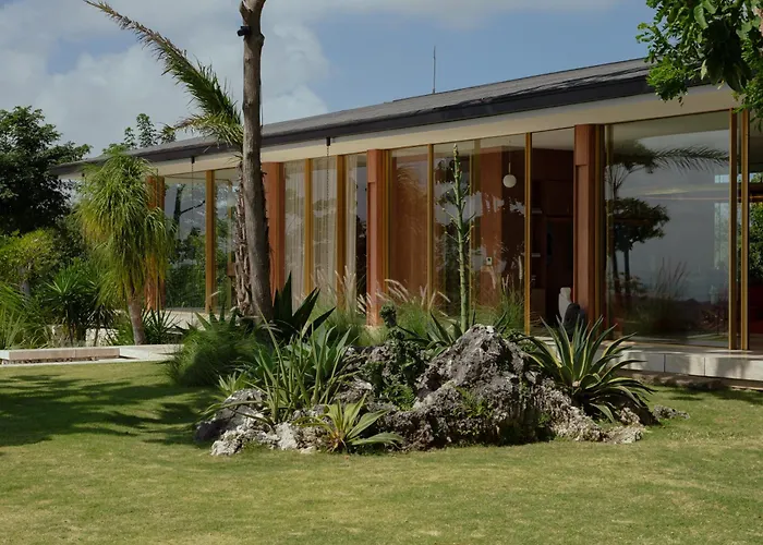 Villa Lebar - Hilltop 3 Bedroom Private With Sauna, Ice Bath And Jacuzzi With Vast Ocean And Volcano Views