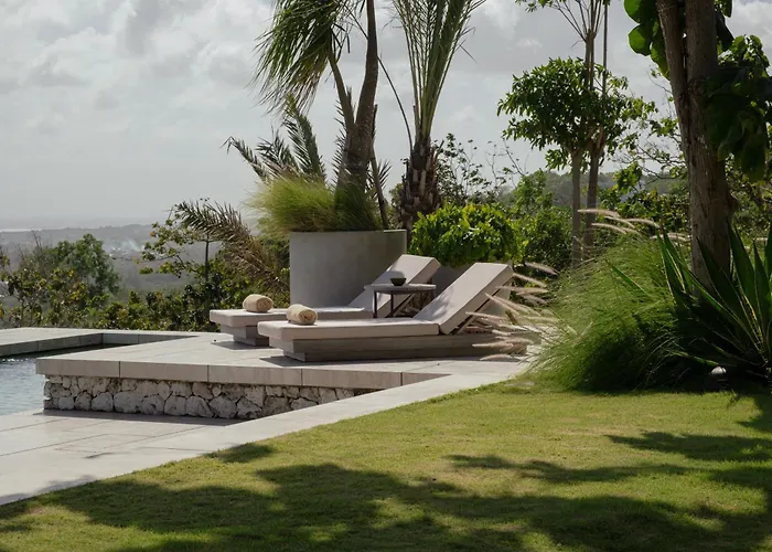 Lebar - Hilltop 3 Bedroom Private With Sauna, Ice Bath And Jacuzzi With Vast Ocean And Volcano Views Villa Uluwatu (Bali)