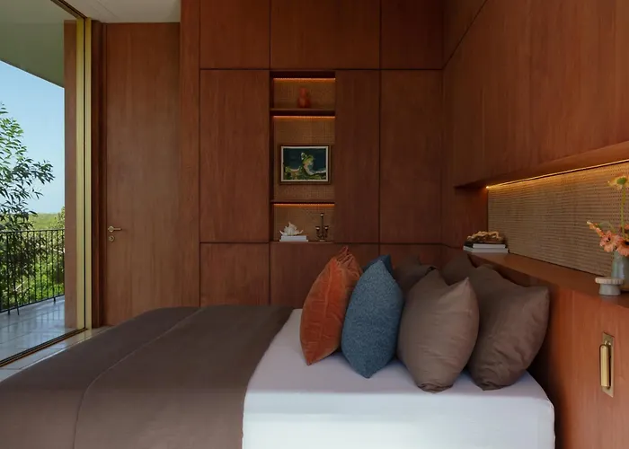 Lebar - Hilltop 3 Bedroom Private With Sauna, Ice Bath And Jacuzzi With Vast Ocean And Volcano Views Villa Uluwatu (Bali)